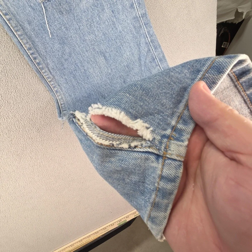 VTG Levis 501 Jeans‎ Mens Blue Med Wash Straight Button Fly USA Fits 32x32